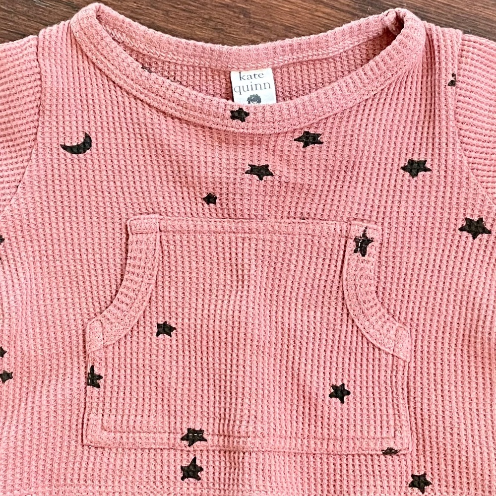 Soft and adorable starred waffle shirt with kangaroo pocket